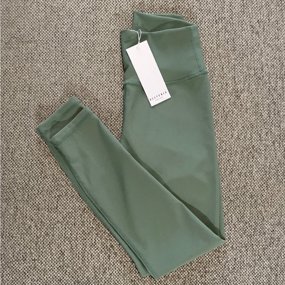 NWT Allfenix 7/8 Leggings